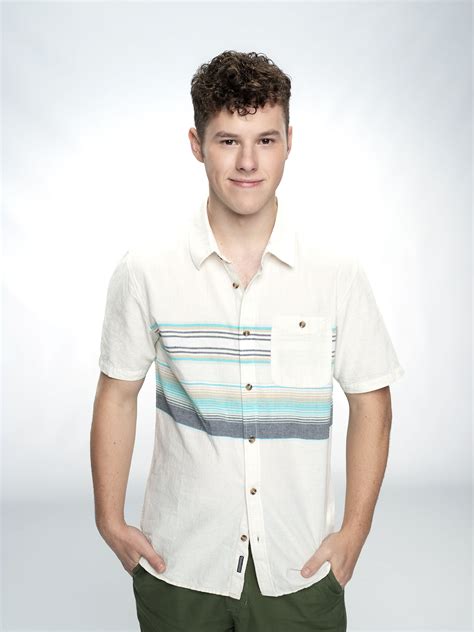 Luke Dunphy | Modern Family Wiki | FANDOM powered by Wikia