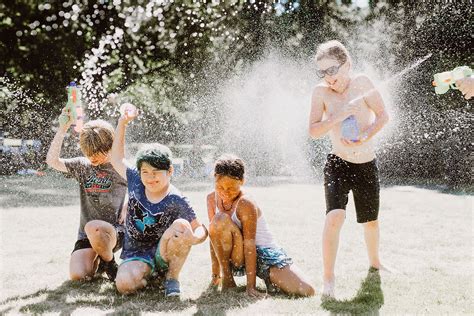 Seventh Annual Water Gun Fight - Portland Wedding Photographer | Kim ...