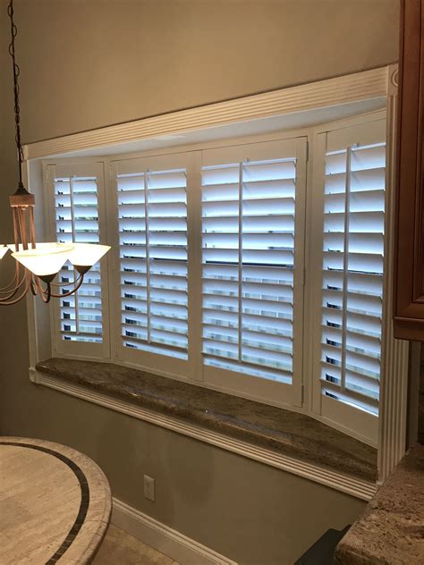 Pin by Elite Decor on Bay Window Blinds & Shades | House blinds, Bay ...