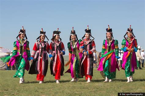 mongolia photo dancing | Ancient cultures, Mongol, Mongolia