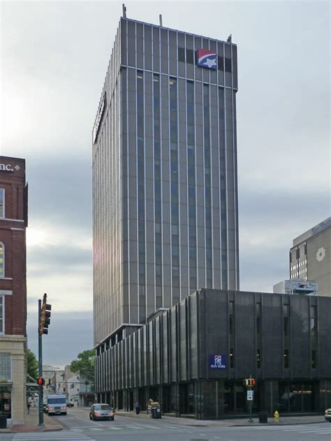 Chattanooga, TN First Tennessee Bank Building | The First Te… | Flickr