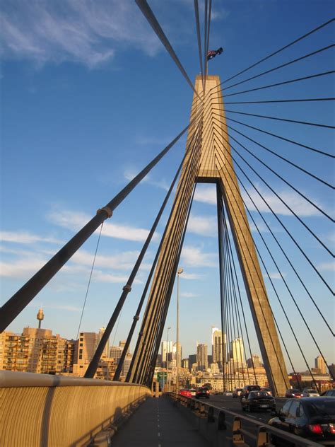 Sydney - City and Suburbs: Anzac Bridge