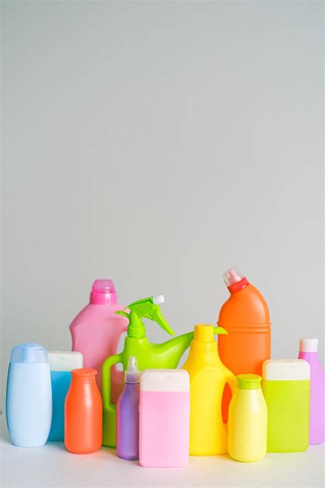 Ultimate guide for spring cleaning your household: Tips & advice