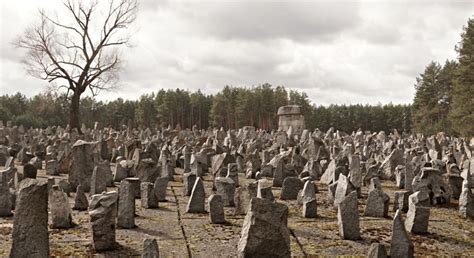 Treblinka Death Camp - Warsaw | FREETOUR.com