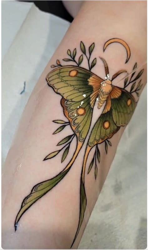 22 Moth Tattoos To Admire • Body Artifact