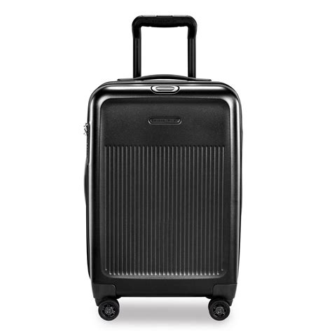 High-End Durable & Expandable Luggage | Briggs & Riley