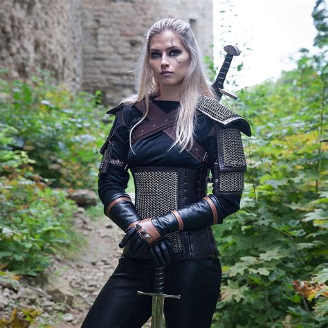 Women Witcher Armor Costume-KaerMohen Gear; Geralt of Rivia; costume ...