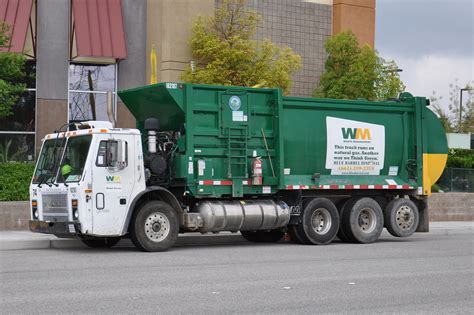 WASTE MANAGEMENT (WM) TRUCK | Navymailman | Flickr