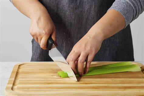 Knife Skills for Beginners: A Visual Guide to Slicing, Dicing, and More