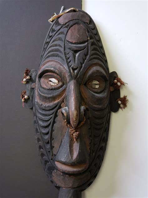 Papua New Guinea Wood Carved Mask with Puka Shell Eyes | Etsy