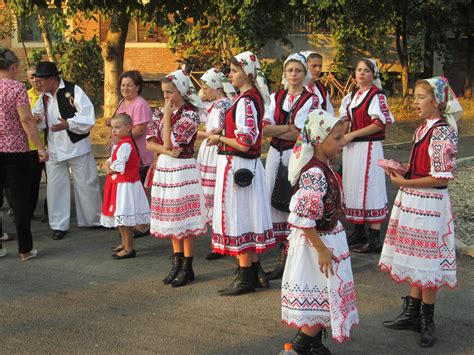 Irenes Romania: A taste of Romanian culture