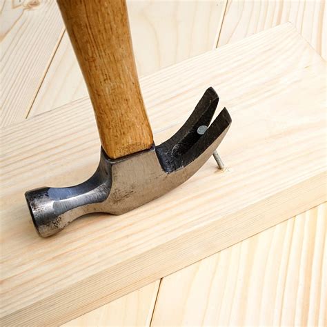 How Use Claw Hammer? - The Habit of Woodworking