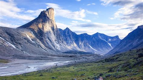 Explore Auyuittuq National Park - Arctic Kingdom