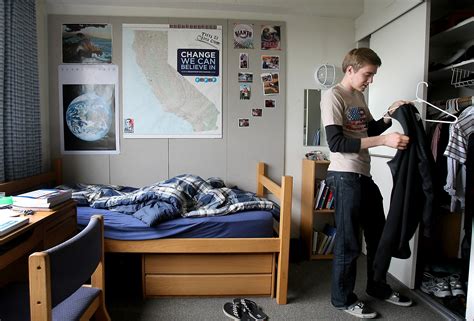 UC to expand student housing by 14,000 beds