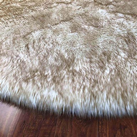 Faux Fur Round Area Rug – sweaterpicks