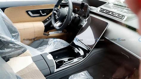 Mercedes-AMG S63 Plug-In Hybrid Spied With Cardboard Used As Interior ...