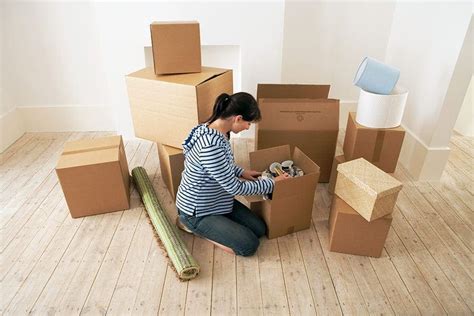 How to Properly Pack Your Boxes | Great White Moving Company - Fort ...