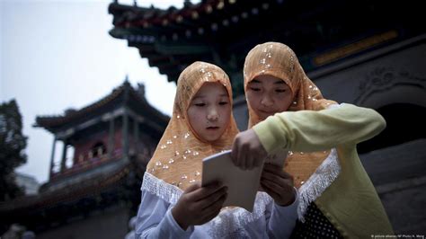 China's preferred Muslims? – DW – 12/09/2016