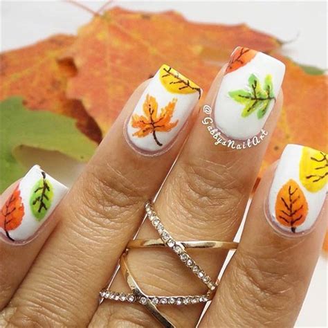 20 Impressive Thanksgiving Nail Designs - Pretty Designs