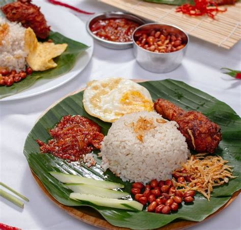 8 Nasi Uduk Terenak di Jakarta yang Bikin Nagih - Info Area