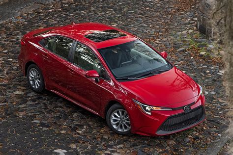 2021 Toyota Corolla: Choosing the Right Trim - Autotrader