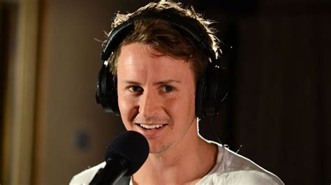 BBC Radio 1 - Fearne Cotton, Tuesday: Ben Howard in the Live Lounge ...