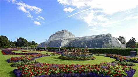 Unprecedented Access to the Royal Botanic Gardens, Kew, for a New Four ...