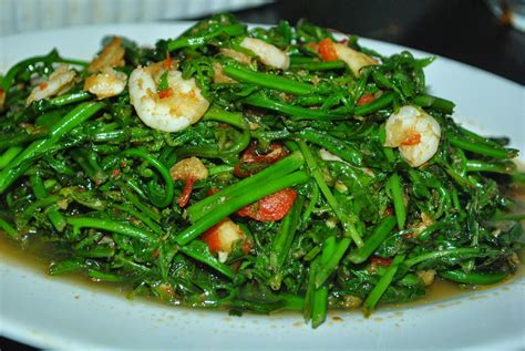 PATYSKITCHEN: STIR FRIED FERN / PUCUK PAKU GORENG