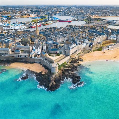 Saint-Malo, the privateer city in Brittany