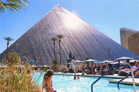 Luxor Las Vegas Pools: Hours, Prices & Tips