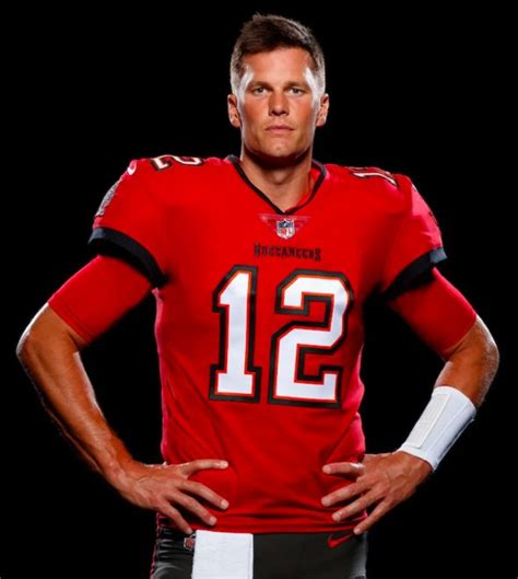 First Look: Tom Brady in a Tampa Bay Bucs Uniform, For Real ...