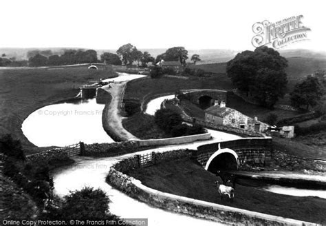 Photo of Barnoldswick, The Locks c.1950 - Francis Frith