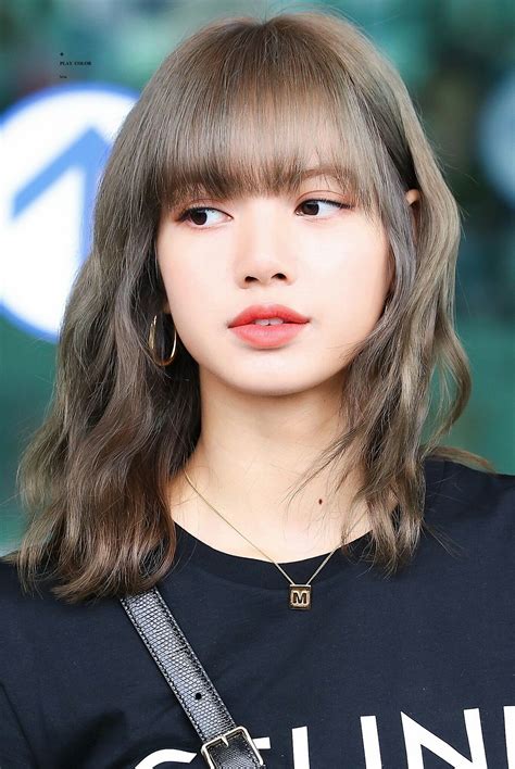 𝐃𝐄𝐌𝐔𝐑𝐄 | Kpop hair color, Lisa hair, Short hair styles