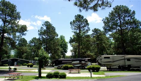 American Heritage RV Park - Leisure Travel Vans