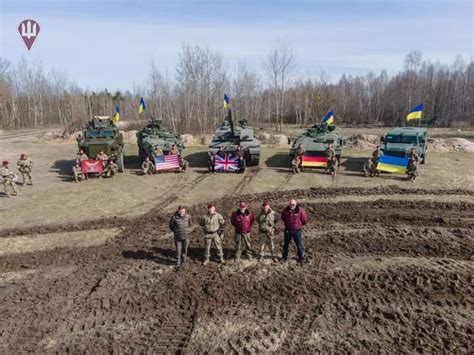 Defense Ministry: First Challenger tanks in Ukraine