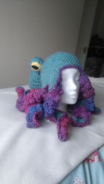 Ravelry: Octopus Hat pattern by Abnormal Crocheter