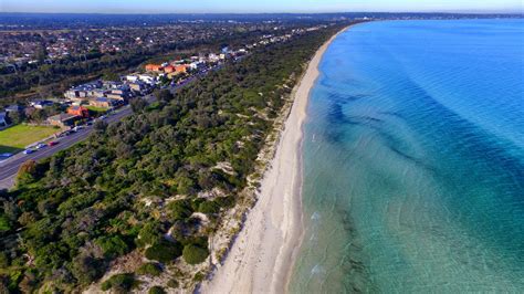 Seaford Beach and Pier, Attraction, Mornington Peninsula, Victoria ...