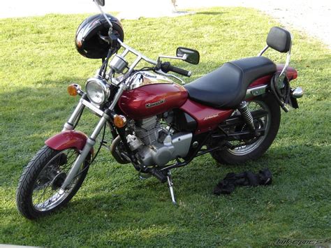 Review of Kawasaki Eliminator 125 2000: pictures, live photos ...