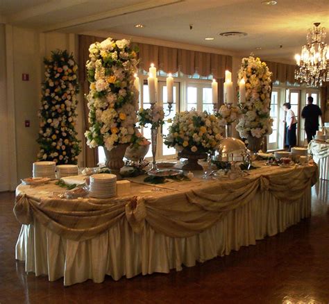 Elegant Wedding Buffet Table Decor