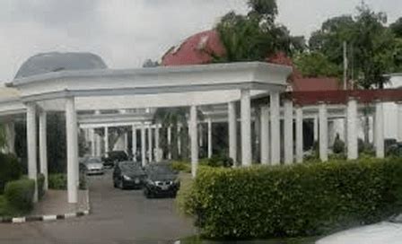 Aso Rock Presidential Villa, Abuja: History and Pictures