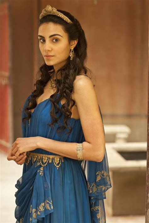 Aiysha Hart as Ariadne in the BBC’s Atlantis (source) | Ancient queen ...