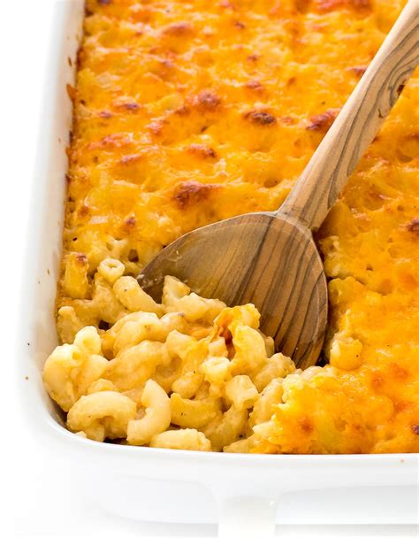 The BEST Baked Macaroni and Cheese - Chef Savvy