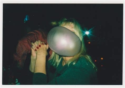 The Joy Of Chewing Gum And Blowing Bubbles - 16 Brilliant Snapshots ...