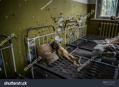 Chernobyl Disaster Abandoned Buildings Stock Photo 753254830 | Shutterstock