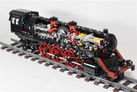 LEGO IDEAS - Pneumatic Steam Locomotive