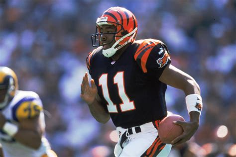 The 16 Biggest Draft Busts in NFL History, Ranked - FanBuzz