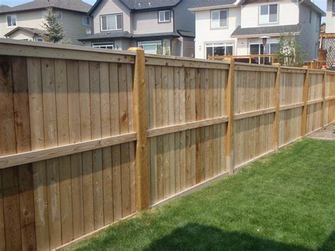 25 Privacy Fence Ideas For Backyard - Modern Fence Designs