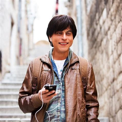 Fan Photos: HD Images, Pictures, Stills, First Look Posters of Fan ...