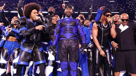 2024 Super Bowl halftime show: Usher takes the stage, set list, full ...