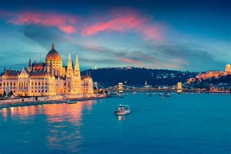 Haut 94+ imagen danube night cruise budapest - fr.thptnganamst.edu.vn